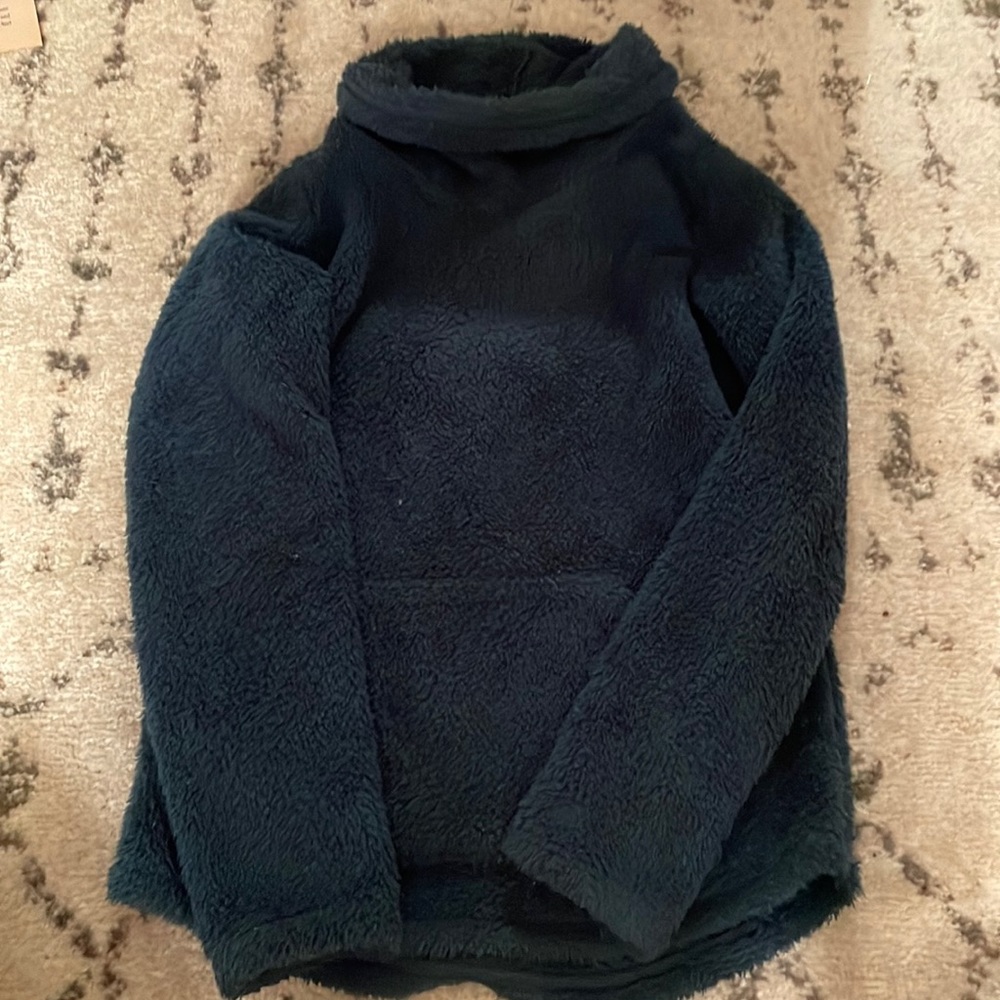 Hardly worn champion fuzzy jacket